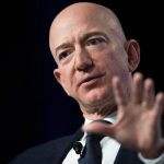 Amazon, Jeff Bezos vende 24 mln di azioni. L’incasso è inimmaginabile