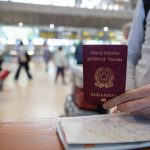 Caos passaporti Italia a rischio 52mila prenotazioni di viaggi