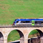Ponti del 25 aprile e del 1 maggio per viaggiare si sceglie il treno