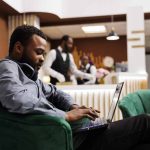 Come l’ospitalità ibrida sta rivoluzionando l’industria del viaggio