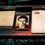 I Viaggi di Franz Kafka, l’omaggio italiano al grande scrittore nel centena…